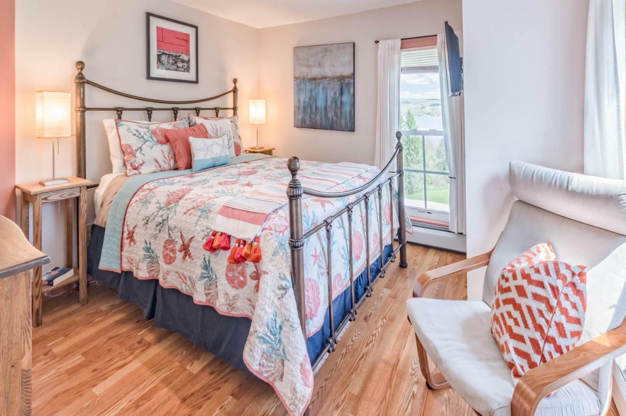 Moonshadow B&B Hammondsport Quarto foto